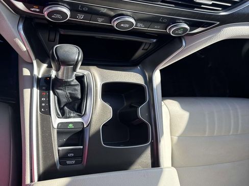 Used 2019 Honda Accord EX-L image 28
