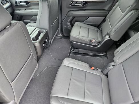 New 2026 Chevrolet Tahoe Z71 w/ Comfort Package AWD/4WD image 28