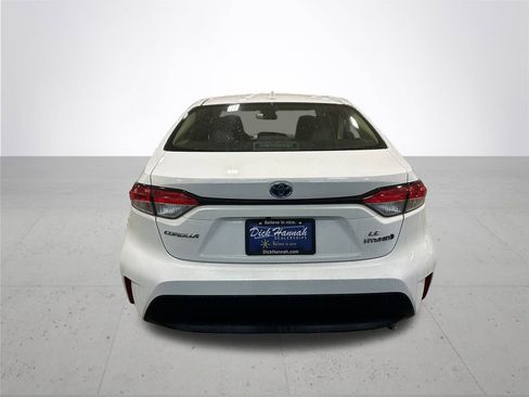 Certified 2024 Toyota Corolla LE image 9