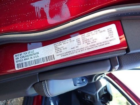 New 2025 Jeep Grand Cherokee 4WD image 19