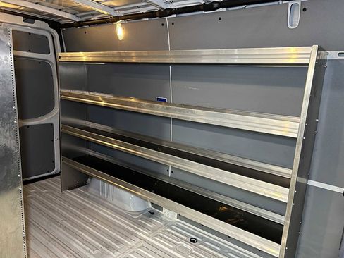 Used 2025 Mercedes-Benz Sprinter 2500 image 14