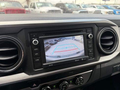 Used 2019 Toyota Tacoma SR5 image 32