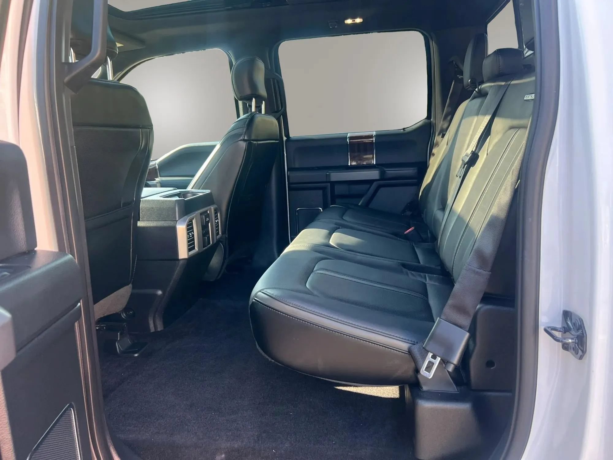 Used 2015 Ford F150 Platinum w/ Trailer Tow Package AWD/4WD image 30