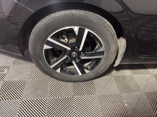 Used 2025 Nissan Sentra SV FWD image 44