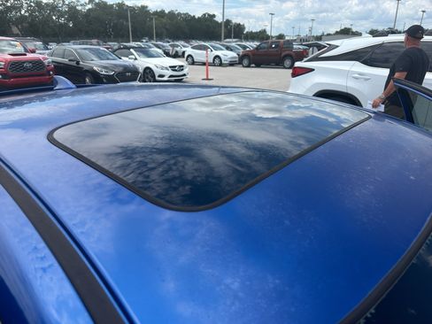 Used 2018 Honda Civic EX image 4