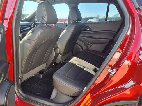 New 2026 Chevrolet Trax RS w/ Sunroof Package image 20
