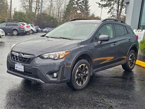 Used 2023 Subaru Crosstrek 2.0i Premium w/ Popular Package #3 image 3