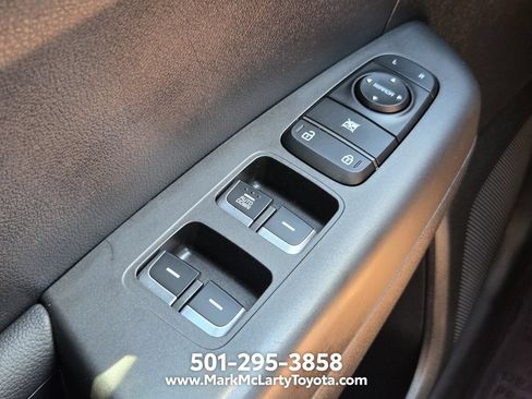 Used 2020 Kia Sportage LX FWD image 23