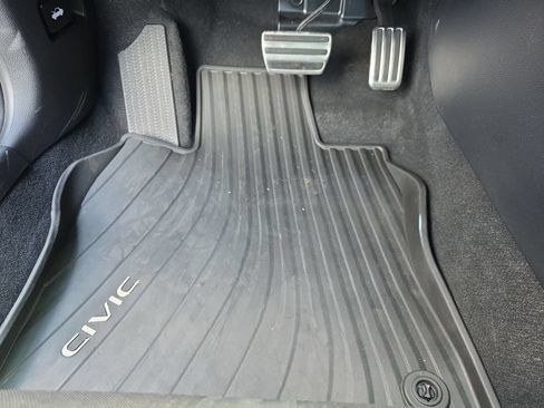 Used 2024 Honda Civic Sport image 16