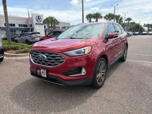 Used 2020 Ford Edge Titanium FWD image 3