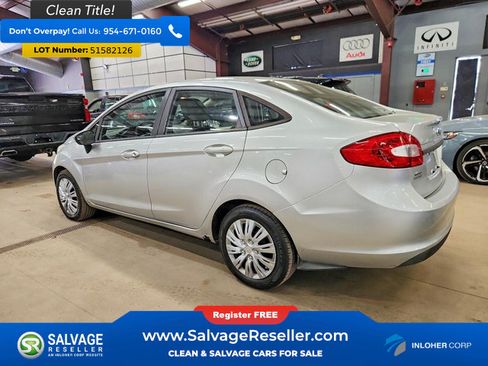 Used 2013 Ford Fiesta S w/ Convenience Pkg FWD image 3