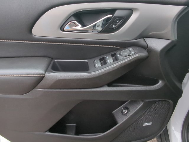 Used 2021 Chevrolet Traverse RS AWD/4WD image 12