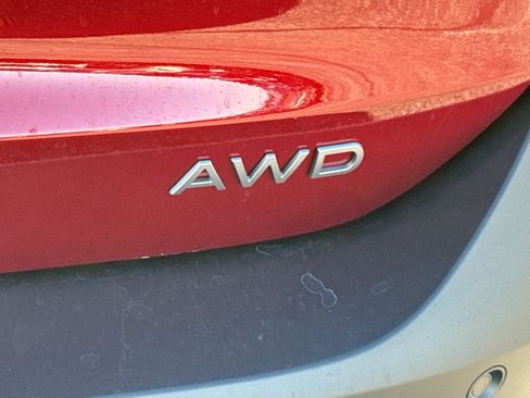 New 2026 Nissan Kicks SV w/ SV Premium Package image 8