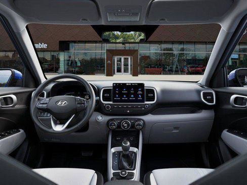New 2025 Hyundai Venue SEL image 11