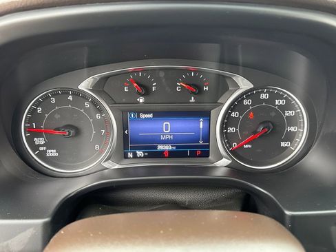 Used 2022 GMC Acadia SLE w/ Driver Convenience Package image 15