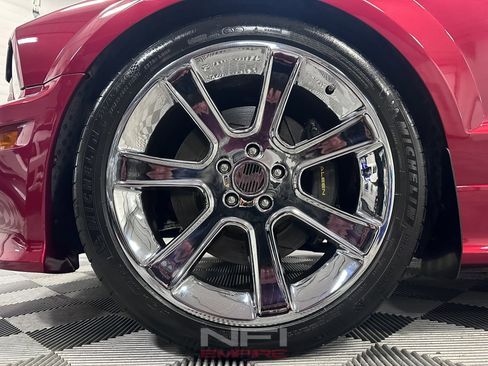 Used 2006 Ford Mustang GT Premium image 12