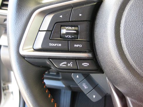 Used 2023 Subaru Crosstrek 2.5i Limited image 15