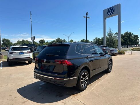 Used 2022 Volkswagen Tiguan S FWD image 3