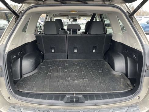 Used 2020 Subaru Forester Premium image 31
