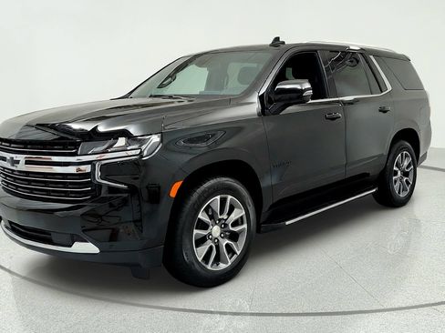 Used 2023 Chevrolet Tahoe LT w/ Luxury Package AWD/4WD image 1