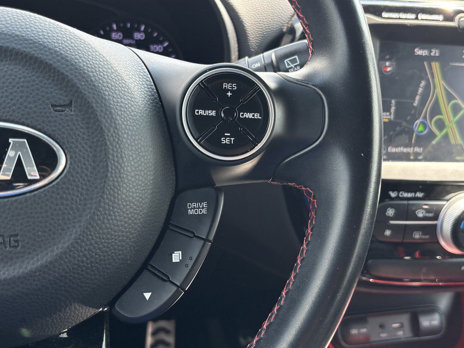 Used 2018 Kia Soul + FWD image 22