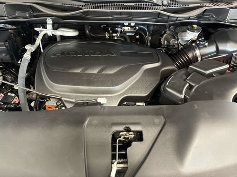 Certified 2025 Honda Odyssey Sport-L image 15