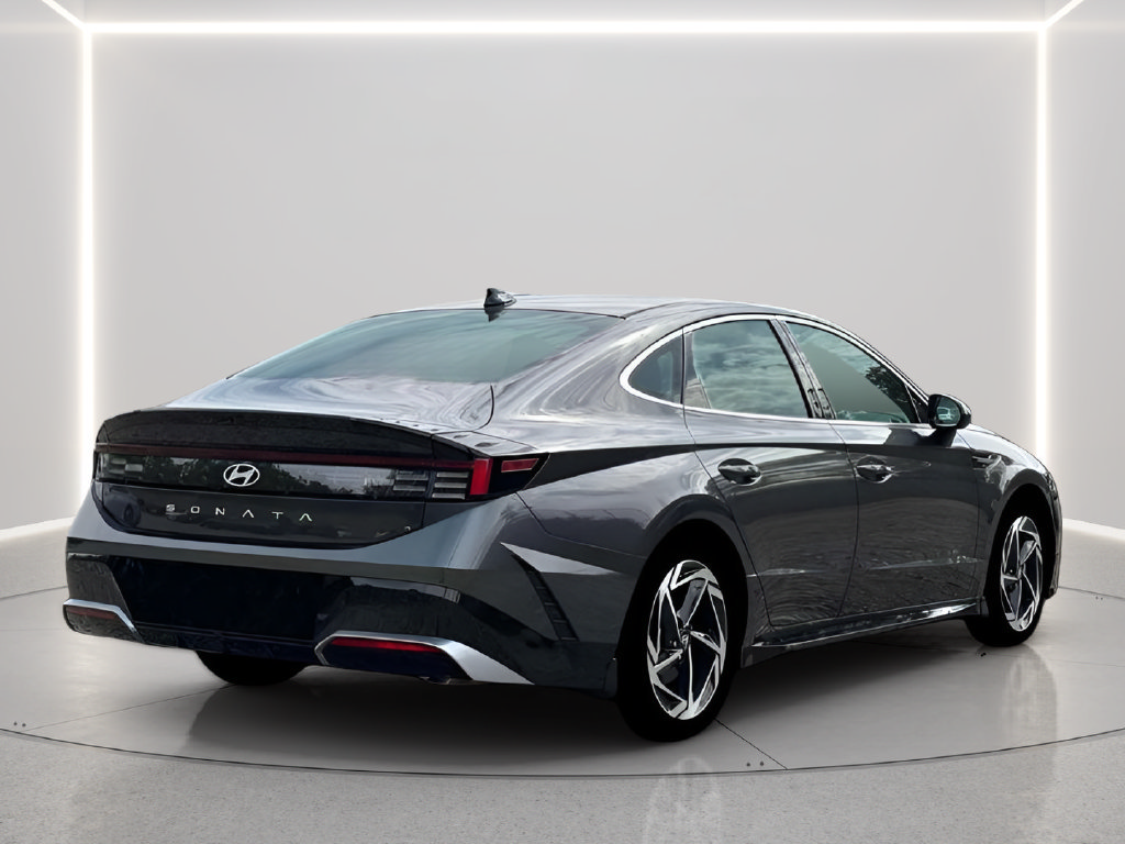 New 2026 Hyundai Sonata SEL FWD image 7