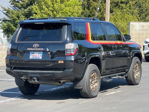 Used 2023 Toyota 4Runner 40th Anniversary SE image 3