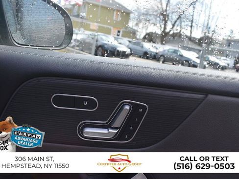 Used 2022 Mercedes-Benz GLB 35 AMG 4MATIC image 22