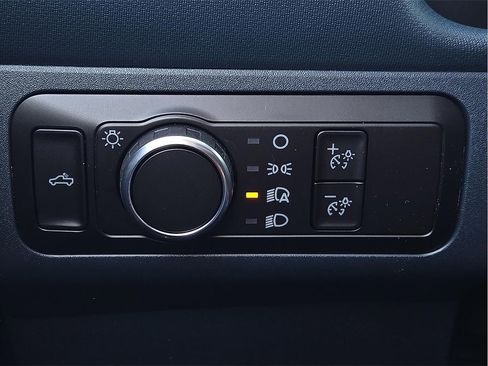 New 2026 Ford Maverick XL image 16