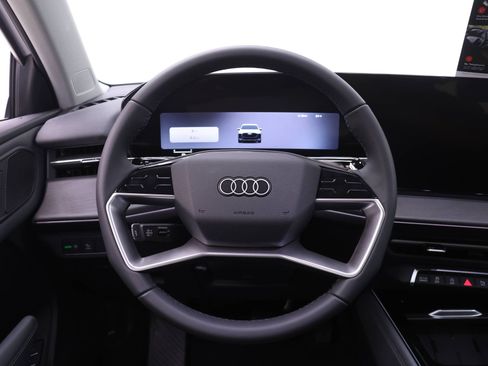 New 2026 Audi Q3 quattro 2.0T AWD/4WD image 14