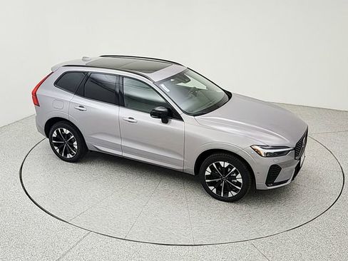 New 2026 Volvo XC60 B5 Plus w/ Protection Package Premier image 15