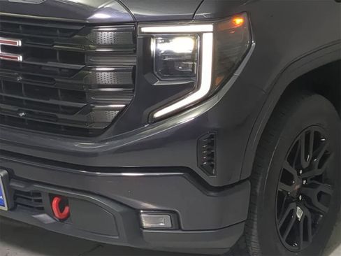 Used 2023 GMC Sierra 1500 Elevation image 10