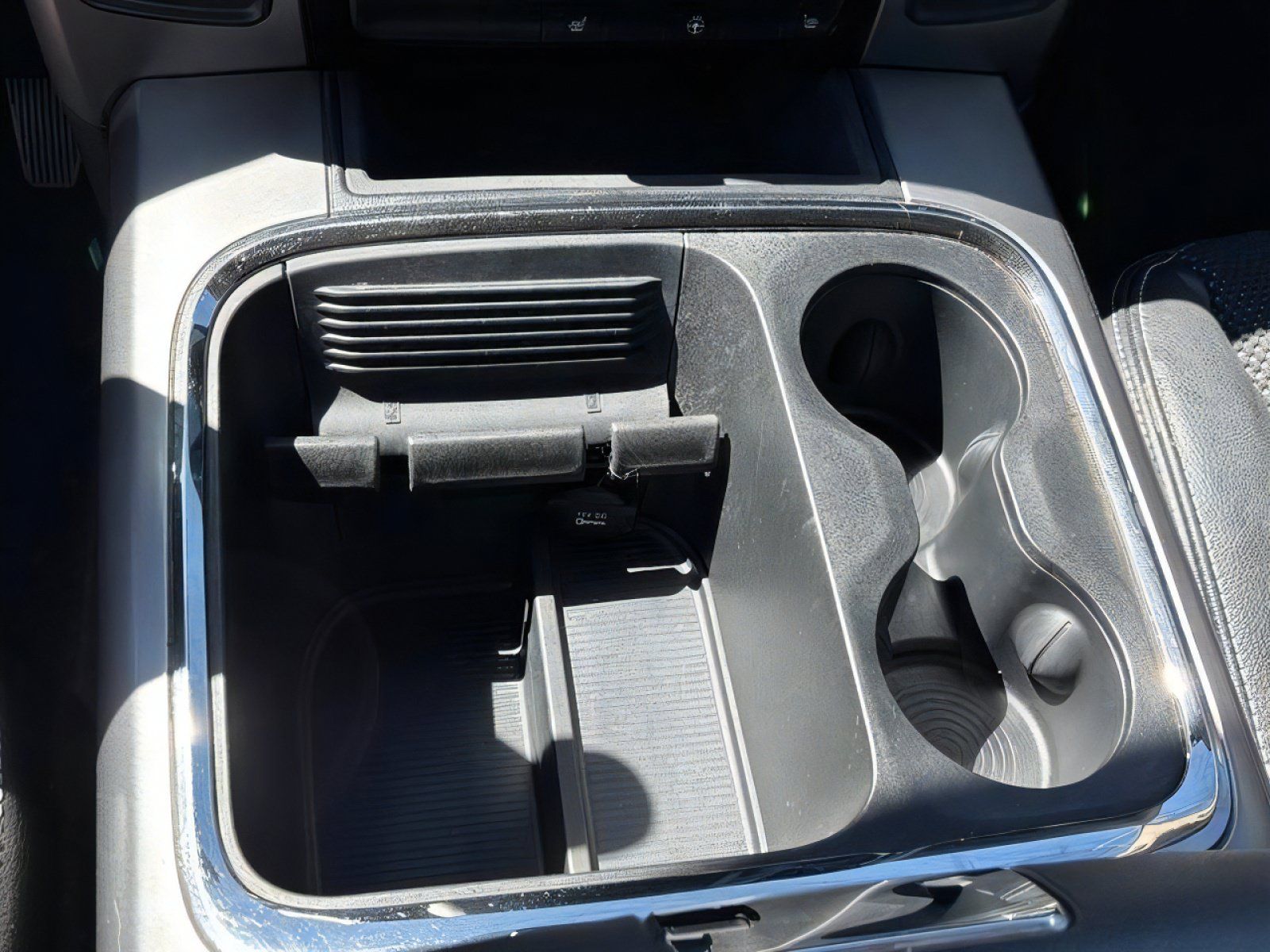 Used 2016 RAM 1500 Sport w/ Convenience Group RWD image 15