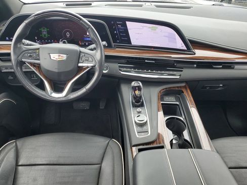 Used 2023 Cadillac Escalade Premium Luxury w/ LPO, Radiant Package image 27