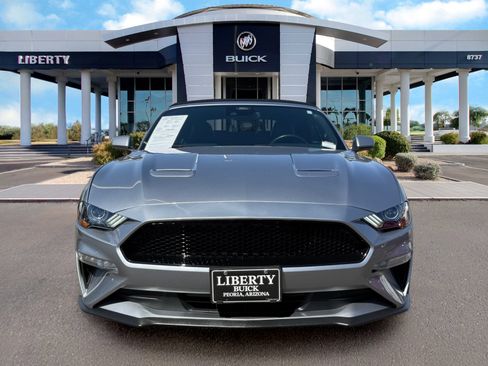 Used 2022 Ford Mustang Premium RWD image 4