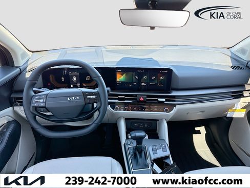 New 2026 Kia Sportage EX image 14