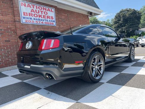 Used 2010 Ford Mustang Shelby GT500 image 11