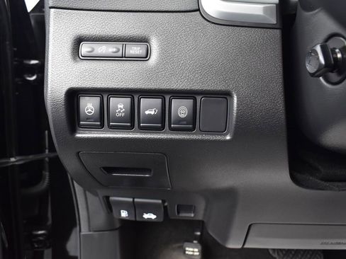 Used 2023 Nissan Murano Platinum image 9