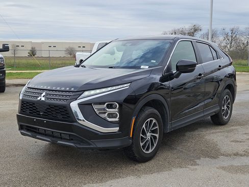 Used 2024 Mitsubishi Eclipse Cross ES image 7