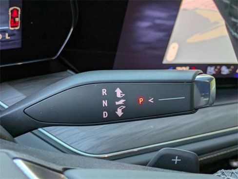 New 2026 Chevrolet Suburban Premier image 22