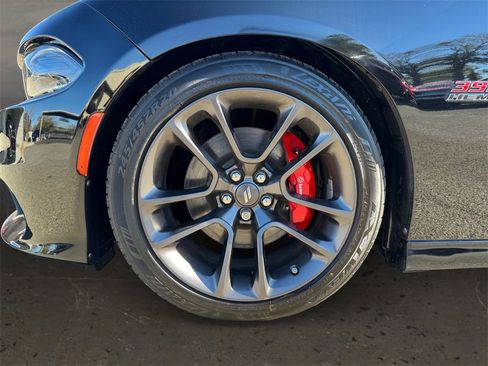 Used 2022 Dodge Charger Scat Pack w/ Driver Convenience Group image 10