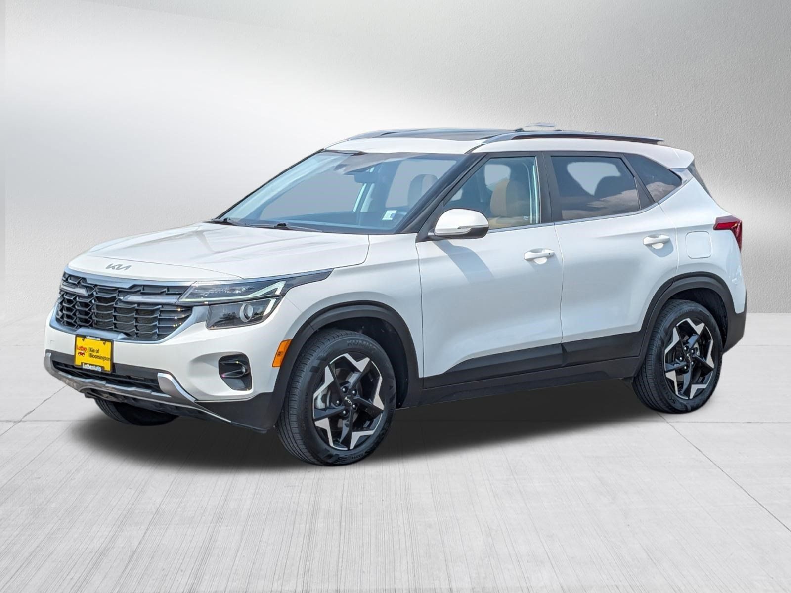 Used 2024 Kia Seltos EX AWD/4WD image 7