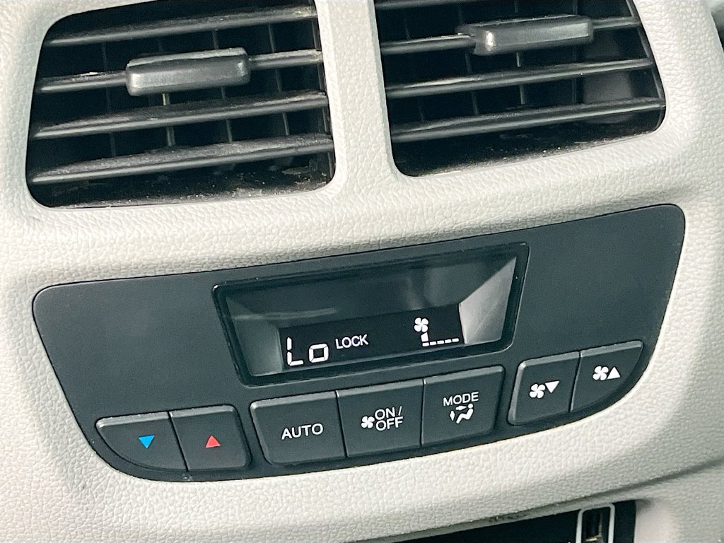 Used 2022 Honda Pilot Special Edition image 25