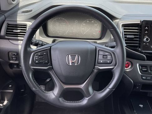 Used 2025 Honda Ridgeline RTL image 11