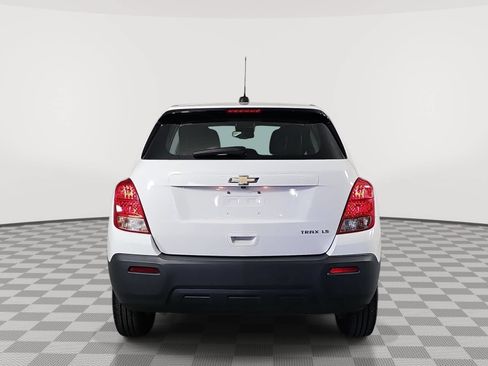 Used 2016 Chevrolet Trax LS AWD/4WD image 7