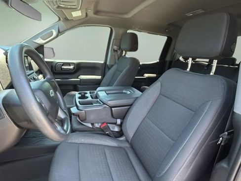 Used 2024 Chevrolet Silverado 1500 Custom Trail Boss AWD/4WD image 17