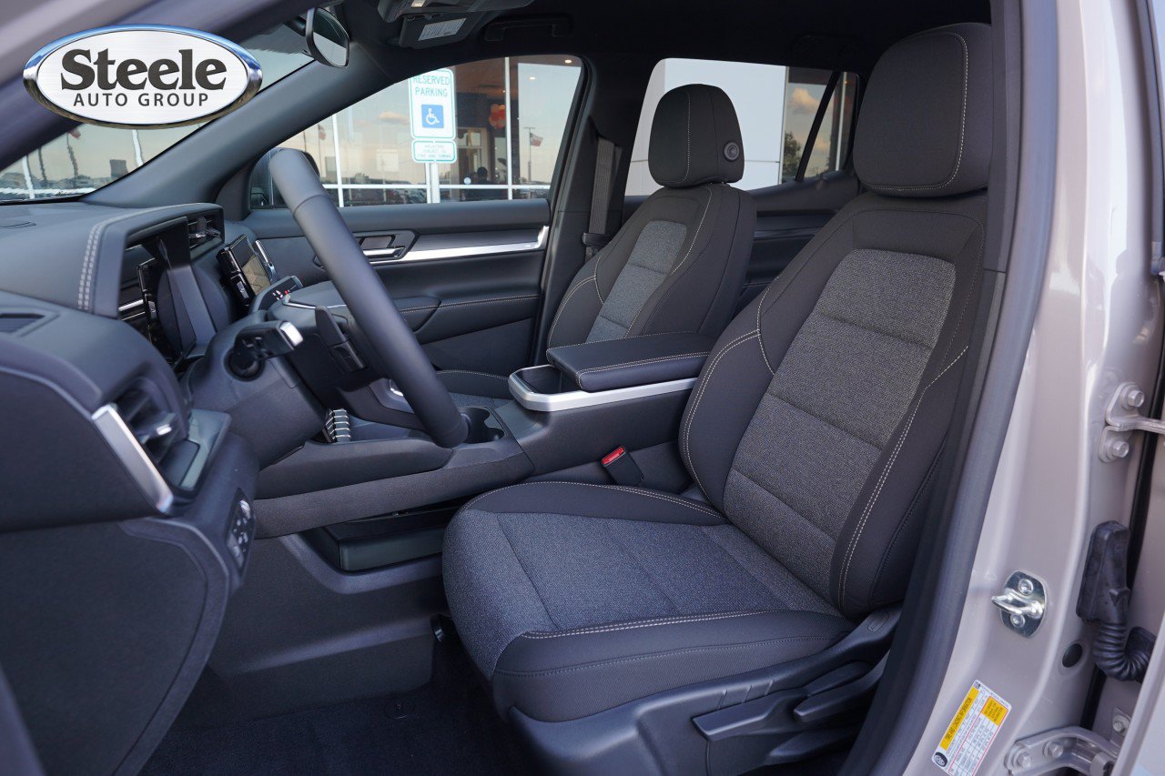 New 2027 GMC Terrain Elevation AWD/4WD image 17