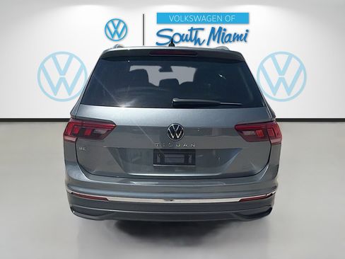 Used 2023 Volkswagen Tiguan SE image 6