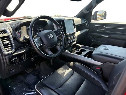 Used 2024 RAM 1500 Laramie AWD/4WD image 12